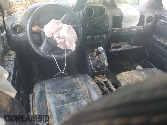 2016 Jeep Patriot High Altitude Edition with VIN 1C4NJRFB5GD746995, listed as a Copart auction lot 46976165 with Not Provided miles and Salvage Title. Bid and sale history available at carsss.com. Image 8.