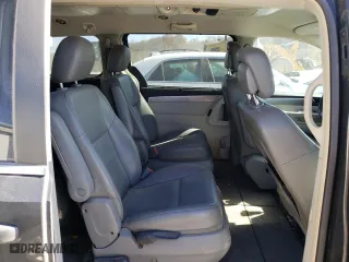 2011 Volkswagen Routan SE with VIN 2V4RW3DG0BR695545, listed as a Copart auction lot 78369654 with 130,432 mi miles and Salvage Title. Bid and sale history available at carsss.com. Image 11.