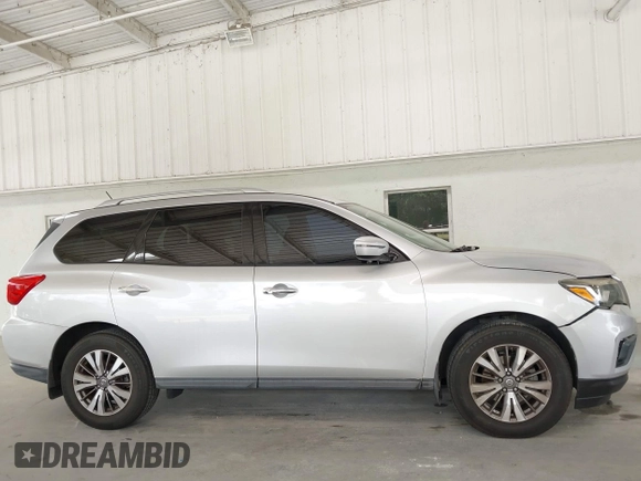 2018 Nissan Pathfinder SL with VIN 5N1DR2MN7JC679155, listed as a IAAI auction lot 42546774 with 105,614 mi miles and . Bid and sale history available at DreamBid. Image 13.