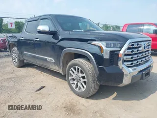 2023 Toyota Tundra 1794 Edition с VIN 5TFMC5DB0PX014659, выставлен на аукционе IAAI как лот 42413003 с пробегом 66 899 миль миль и . История ставок и продаж доступна на DreamBid. Изображение 1.