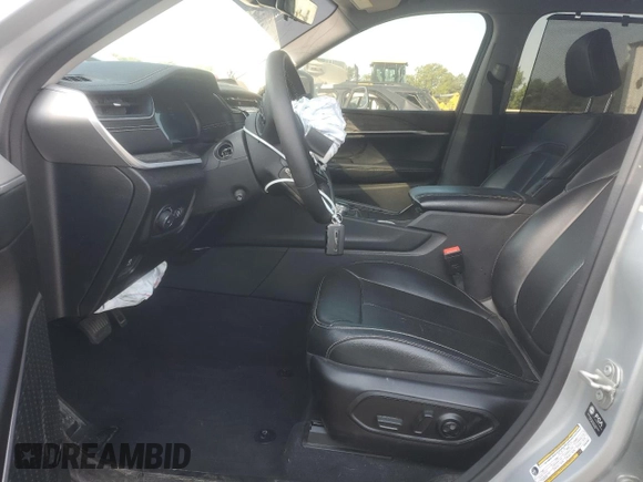 2023 Jeep Grand Cherokee Limited with VIN 1C4RJGBG1P8902983, listed as a Copart auction lot 53397875 with 35,288 mi miles and Salvage title. Bid and sale history available at DreamBid. Image 7.