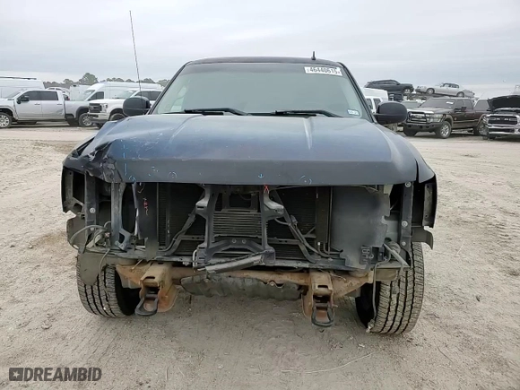 2008 Chevrolet Silverado 1500 LT w/1LT with VIN 1GCEC19J28Z259160, listed as a Copart auction lot 46440615 with 231,290 mi miles and Salvage Title. Bid and sale history available at carsss.com. Image 12.