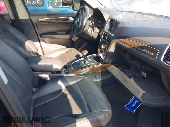 2013 Audi Q5 Premium with VIN WA1CFAFPXDA041154, listed as a IAAI auction lot 39572612 with Not provided miles and . Bid and sale history available at DreamBid. Image 5.