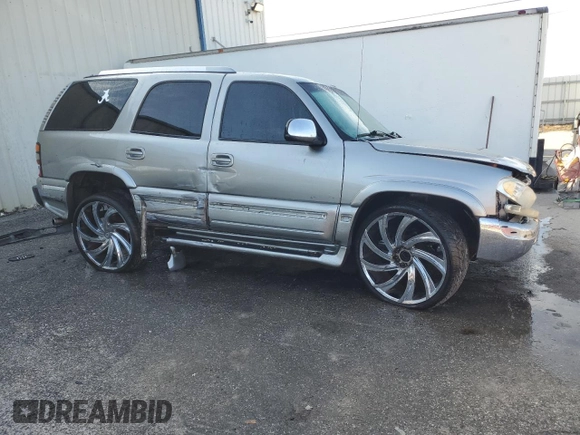 2002 GMC Yukon SLT with VIN 1GKEC13Z32J291981, listed as a Copart auction lot 71718254 with 0 mi miles and Salvage Title. Bid and sale history available at carsss.com. Image 4.