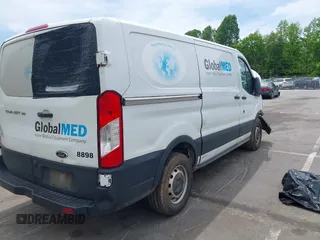 2019 Ford Transit с VIN 1FTYE1YMXKKA58898, выставлен на аукционе IAAI как лот 42301059 с пробегом 305 857 миль миль и . История ставок и продаж доступна на DreamBid. Изображение 4.