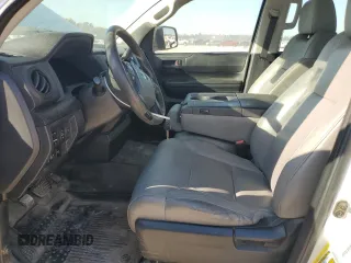 2018 Toyota Tundra 2WD SR with VIN 5TFTY5F10JX009969, listed as a Copart auction lot 76819004 with 274,025 mi miles and Salvage Title. Bid and sale history available at carsss.com. Image 7.
