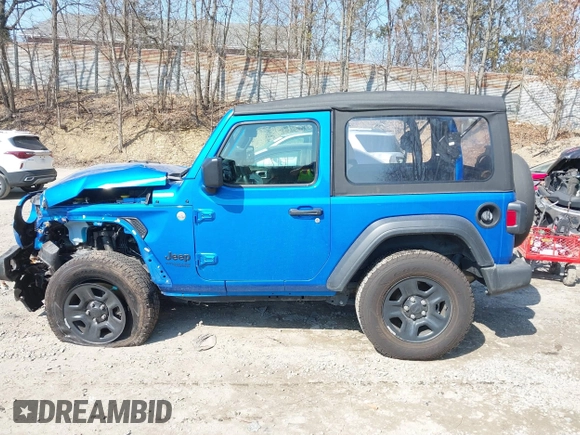 2021 Jeep Wrangler 80th Anniversary with VIN 1C4GJXAN4MW758747, listed as a IAAI auction lot 41787645 with 32,613 mi miles and . Bid and sale history available at DreamBid. Image 15.