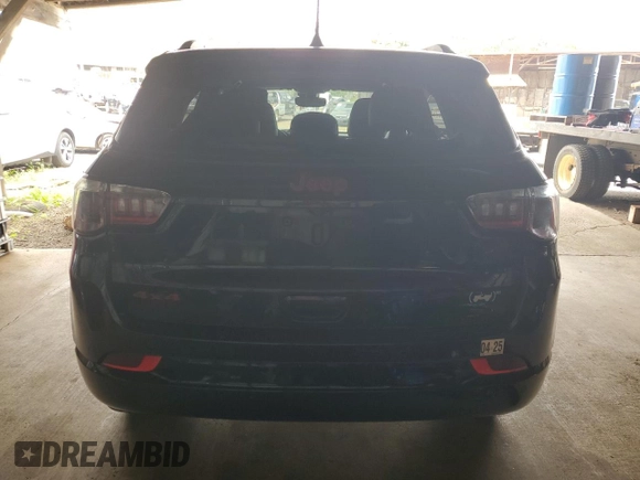 2023 Jeep Compass (RED) Edition с VIN 3C4NJDCN0PT511447, выставлен на аукционе Copart как лот 52652105 с пробегом 24 610 миль миль и Списание • Salvage title. История ставок и продаж доступна на DreamBid. Изображение 6.