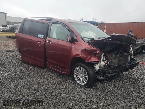 2017 Toyota Sienna XLE Auto Access Seat with VIN 5TDYZ3DCXHS812316, listed as a Copart auction lot 44777795 with 150,079 mi miles and Non Repairable. Bid and sale history available at carsss.com. Image 4.