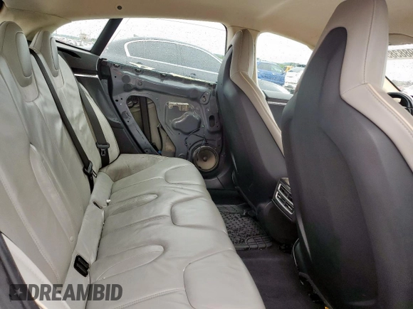2013 Tesla Model S with VIN 5YJSA1CNXDFP16432, listed as a Copart auction lot 59883855 with 180,100 mi miles and Clean title. Bid and sale history available at DreamBid. Image 10.