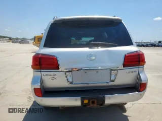 2010 Lexus LX 570 z VIN JTJHY7AX1A4035427, wystawiony jako Copart lot #61180645 z przebiegiem 330 834 mil mil oraz Czysty tytuł • Clean title. Historia ofert i sprzedaży dostępna na DreamBid. Obrazek 6.