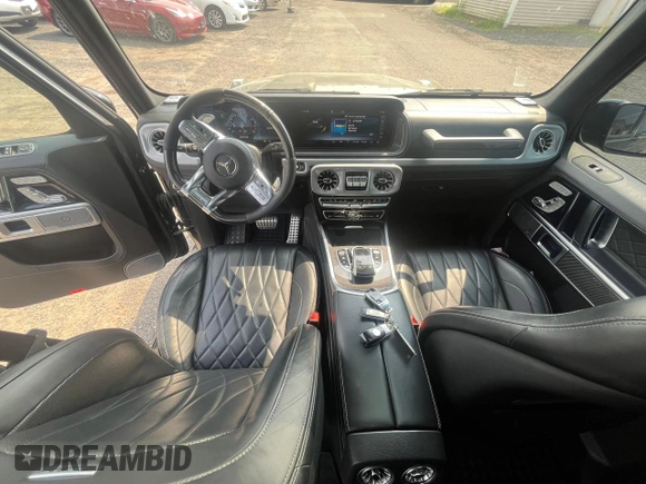 2020 Mercedes-Benz G 63 AMG with VIN WDCYC7HJ3LX334853, listed as a Copart auction lot 60224255 with 97,459 mi miles and Clean title. Bid and sale history available at DreamBid. Image 6.