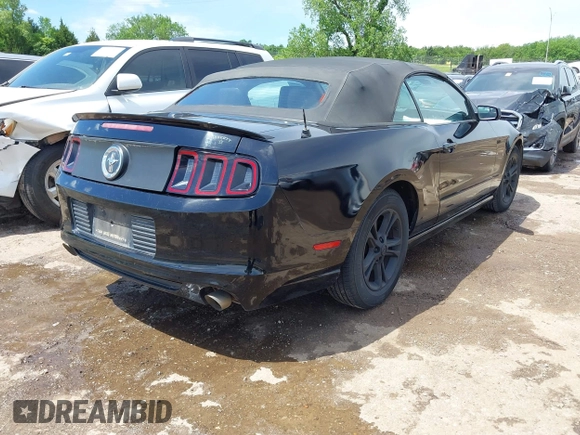 2014 Ford Mustang V6 with VIN 1ZVBP8EM2E5213487, listed as a IAAI auction lot 42183116 with 123,954 mi miles and . Bid and sale history available at DreamBid. Image 4.