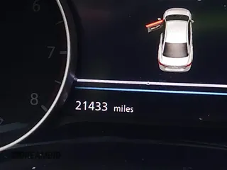 2023 Nissan Sentra SR z VIN 3N1AB8DV4PY277885, wystawiony jako IAAI lot #41553949 z przebiegiem 21 433 mil mil oraz . Historia ofert i sprzedaży dostępna na DreamBid. Obrazek 16.