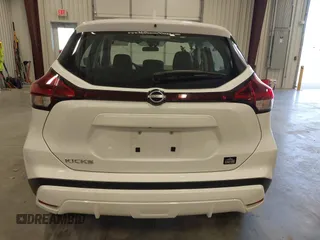 2024 Nissan Kicks S with VIN 3N1CP5BV0RL542538, listed as a IAAI auction lot 41929561 with 10,632 mi miles and . Bid and sale history available at DreamBid. Image 16.