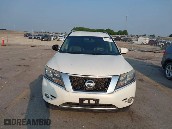 2014 Nissan Pathfinder SL with VIN 5N1AR2MM9EC704041, listed as a IAAI auction lot 42453350 with 220,947 mi miles and . Bid and sale history available at DreamBid. Image 6.