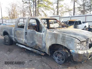 2003 Ford Super Duty F-250 XL with VIN 1FTNW21F73EA07702, listed as a IAAI auction lot 40875245 with 1 mi miles. Bid and sale history available at carsss.com. Image 13.