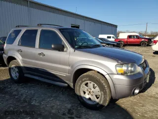 2007 Ford Escape XLT with VIN 1FMCU93167KB90522, listed as a Copart auction lot 43903705 with 80,750 mi miles and Salvage Title. Bid and sale history available at carsss.com. Image 4.