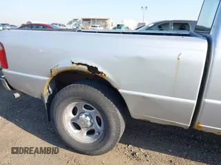 2005 Ford Ranger XL with VIN 1FTYR15E25PA49749, listed as a IAAI auction lot 42107670 with 180,832 mi miles. Bid and sale history available at carsss.com. Image 14.