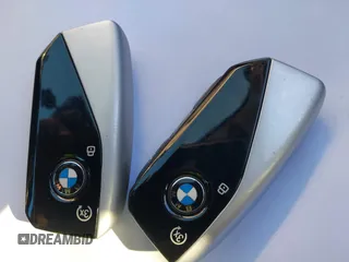 2023 BMW i7 xDrive60 z VIN WBY53EJ05PCN86100, wystawiony jako IAAI lot #40845180 z przebiegiem 4 231 mil mil oraz . Historia ofert i sprzedaży dostępna na DreamBid. Obrazek 11.