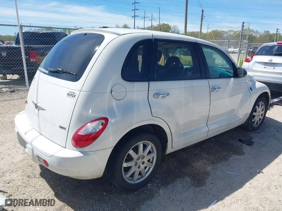 2008 Chrysler PT Cruiser Touring with VIN 3A8FY58B68T157562, listed as a IAAI auction lot 41828284 with 140,336 mi miles. Bid and sale history available at carsss.com. Image 4.