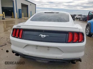 2019 Ford Mustang EcoBoost z VIN 1FA6P8TH4K5130459, wystawiony jako Copart lot #55672025 z przebiegiem 61 405 mil mil oraz Czysty tytuł • Clean title. Historia ofert i sprzedaży dostępna na DreamBid. Obrazek 6.