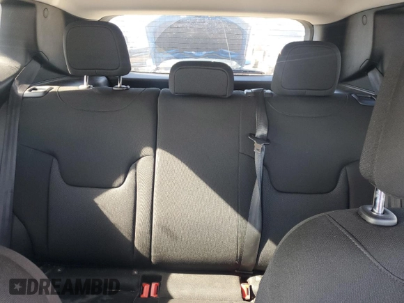 2021 Jeep Renegade Jeepster with VIN ZACNJDAB3MPM28975, listed as a Copart auction lot 42562175 with 65,447 mi miles and Clean title. Bid and sale history available at DreamBid. Image 10.