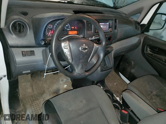 2018 Nissan NV200 S z VIN 3N6CM0KN2JK700054, wystawiony jako Copart lot #48721515 z przebiegiem 119 848 mil mil oraz Szkoda całkowita • Salvage title. Historia ofert i sprzedaży dostępna na DreamBid. Obrazek 8.