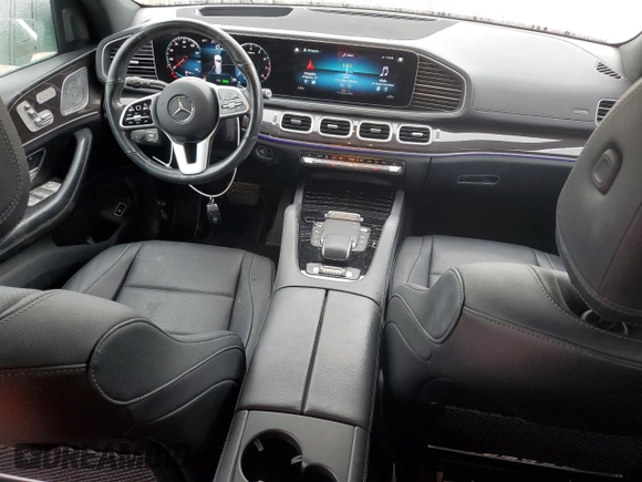 2021 Mercedes-Benz GLS 450 with VIN 4JGFF5KE0MA360668, listed as a Copart auction lot 81257914 with 33,939 mi miles and Salvage Title. Bid and sale history available at DreamBid. Image 8.