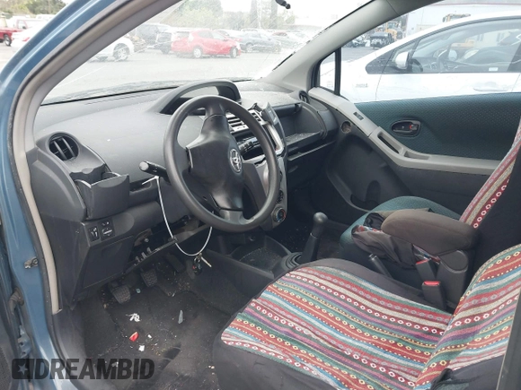 2008 Toyota Yaris with VIN JTDJT923585174474, listed as a IAAI auction lot 42025174 with 126,500 mi miles. Bid and sale history available at carsss.com. Image 5.