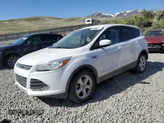 2014 Ford Escape SE z VIN 1FMCU9GX3EUD59282, wystawiony jako Copart lot #54255415 z przebiegiem 107 285 mil mil oraz Szkoda całkowita • Salvage title. Historia ofert i sprzedaży dostępna na DreamBid. Obrazek 1.