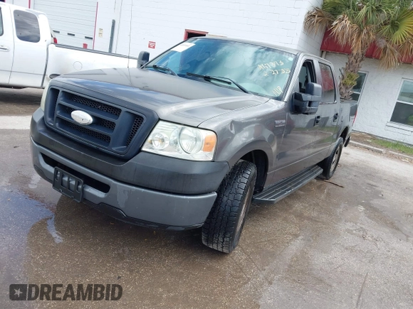2008 Ford F-150 XL with VIN 1FTRW12W18FA67373, listed as a IAAI auction lot 41693401 with 198,864 mi miles. Bid and sale history available at carsss.com. Image 17.