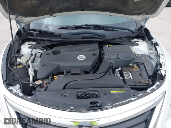 2015 Nissan Altima 2.5 z VIN 1N4AL3AP9FC212952, wystawiony jako IAAI lot #41953425 z przebiegiem 104 139 mil mil oraz . Historia ofert i sprzedaży dostępna na DreamBid. Obrazek 10.