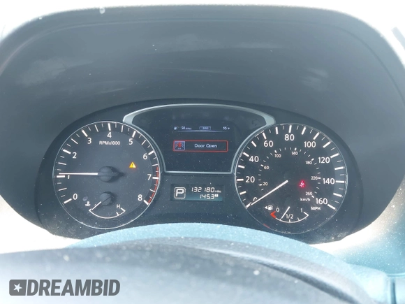 2014 Nissan Pathfinder Platinum with VIN 5N1AR2MM0EC693026, listed as a IAAI auction lot 42261095 with 132,180 mi miles and . Bid and sale history available at DreamBid. Image 7.