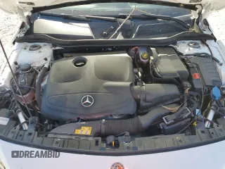 2019 Mercedes-Benz GLA 250 z VIN WDCTG4EB5KJ574983, wystawiony jako Copart lot #52256845 z przebiegiem 64 381 mil mil oraz Szkoda całkowita • Salvage title. Historia ofert i sprzedaży dostępna na DreamBid. Obrazek 13.