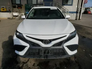 2023 Toyota Camry SE with VIN 4T1G11AK9PU761674, listed as a Copart auction lot 47563615 with 40,965 mi miles and Salvage Title. Bid and sale history available at DreamBid. Image 5.