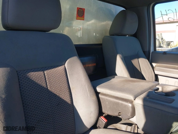 2015 Ford Super Duty F-250 SRW XL with VIN 1FDBF2B61FEA47596, listed as a IAAI auction lot 41430164 with 595,329 mi miles. Bid and sale history available at carsss.com. Image 8.
