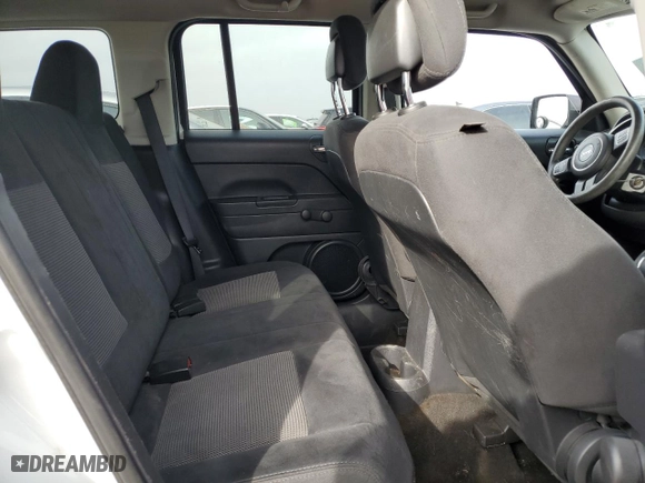 2014 Jeep Patriot Sport with VIN 1C4NJPBBXED925234, listed as a Copart auction lot 49103615 with 157,396 mi miles and Salvage Title. Bid and sale history available at carsss.com. Image 10.