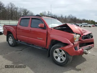2013 Toyota Tacoma with VIN 3TMLU4EN3DM113697, listed as a Copart auction lot 51495085 with 195,613 mi miles and Salvage Title. Bid and sale history available at DreamBid. Image 4.