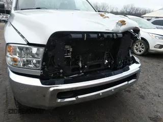 2018 Ram 2500 Tradesman with VIN 3C6MR5AJ2JG169243, listed as a IAAI auction lot 41214512 with 80,084 mi miles. Bid and sale history available at carsss.com. Image 6.