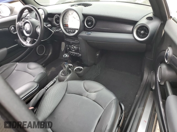 2012 MINI Hardtop S with VIN WMWSV3C54CTY16955, listed as a Copart auction lot 65851675 with 150,297 mi miles and Clean title. Bid and sale history available at DreamBid. Image 8.
