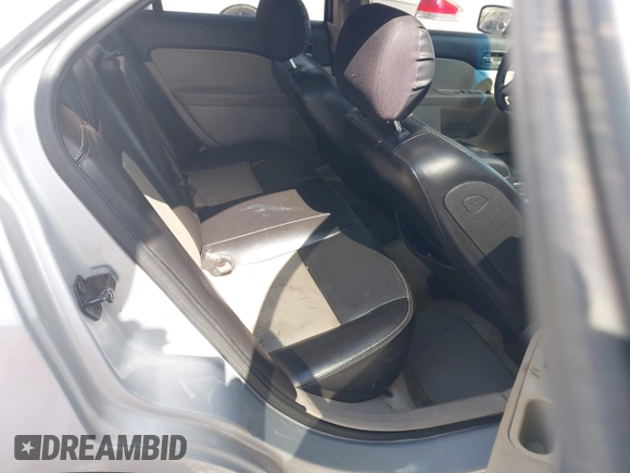 2006 Mercury Milan Premier with VIN 3MEHM081X6R665936, listed as a IAAI auction lot 41611895 with Not Provided miles and . Bid and sale history available at DreamBid. Image 8.