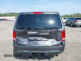 2014 Honda Pilot EX-L with VIN 5FNYF3H53EB003373, listed as a IAAI auction lot 41669568 with 182,452 mi miles. Bid and sale history available at carsss.com. Image 16.