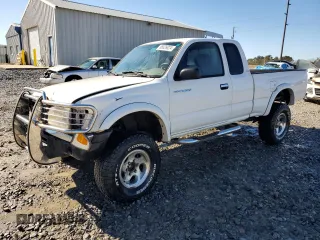 1999 Toyota Tacoma PreRunner with VIN 4TASM92N0XZ559544, listed as a Copart auction lot 86626024 with 209,794 mi miles and Salvage title. Bid and sale history available at DreamBid. Image 1.