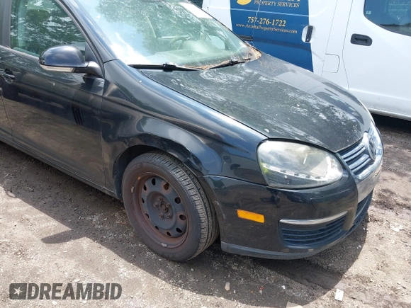 2009 Volkswagen Jetta S with VIN 3VWJZ71K19M053025, listed as a IAAI auction lot 42468951 with 225,036 mi miles and . Bid and sale history available at DreamBid. Image 6.