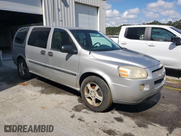 2007 Chevrolet Uplander LS Fleet with VIN 1GNDV231X7D204320, listed as a Copart auction lot 73893884 with 353,771 mi miles and Salvage Title. Bid and sale history available at carsss.com. Image 4.