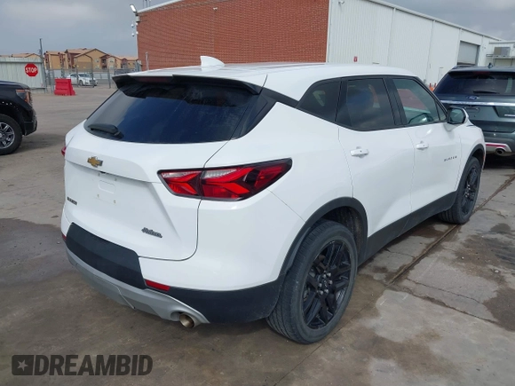 2021 Chevrolet Blazer LT z VIN 3GNKBCRS3MS576373, wystawiony jako IAAI lot #41538823 z przebiegiem 89 181 mil mil oraz . Historia ofert i sprzedaży dostępna na DreamBid. Obrazek 4.