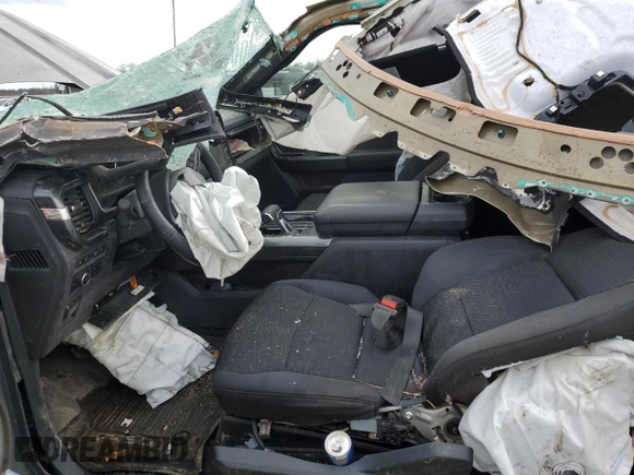 2021 Ford F-150 XL with VIN 1FTFW1E89MFC89542, listed as a Copart auction lot 43973255 with 82,319 mi miles and Salvage Title. Bid and sale history available at carsss.com. Image 7.