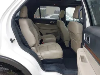 2018 Ford Explorer Limited with VIN 1FM5K7FH8JGC63234, listed as a IAAI auction lot 40434875 with 126,394 mi miles. Bid and sale history available at carsss.com. Image 8.