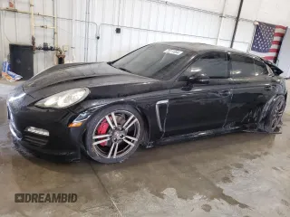 2012 Porsche Panamera S z VIN WP0AB2A72CL061763, wystawiony jako Copart lot #72211694 z przebiegiem Nie podano mil oraz Nie do naprawy. Historia ofert i sprzedaży dostępna na DreamBid. Obrazek 1.